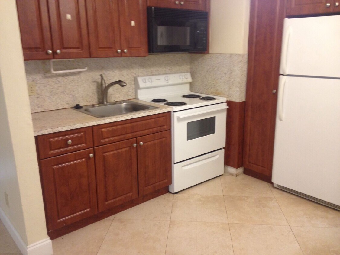 Foto principal - 2534 Taft St