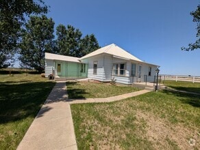 Building Photo - 13530 Co Rd 56