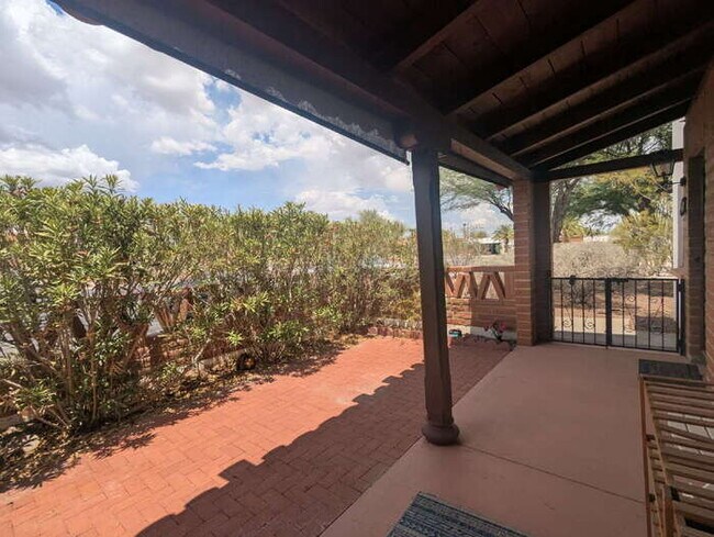 Foto del edificio - Green Valley Villa West Townhomes (55+ Com...