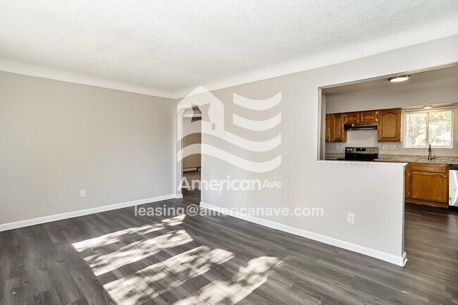 Foto del edificio - 17055 Lincoln Ave