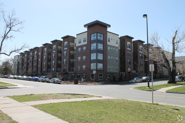 University House Denver - University House Denver