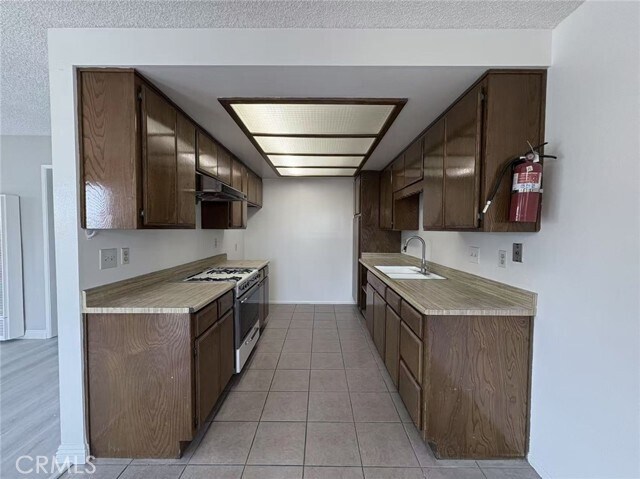 Foto del edificio - 860 S Greenwood Ave