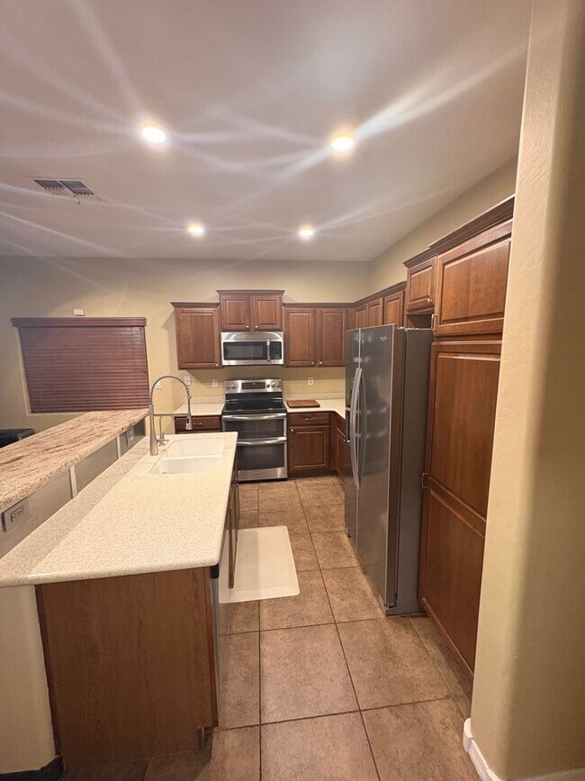 Foto del edificio - 4 bedroom 2.5 bath in Maricopa