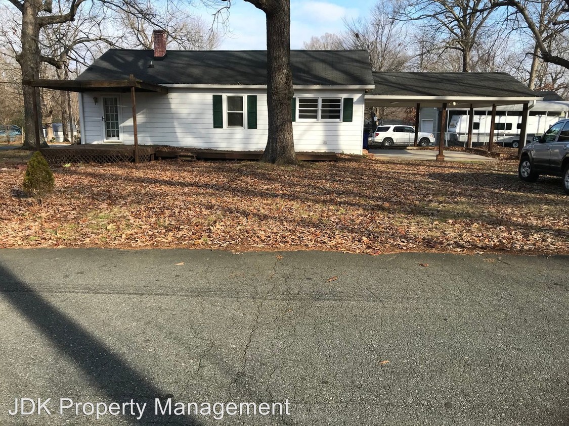 600 N Charles St, Mebane, NC 27302 House Rental in Mebane, NC