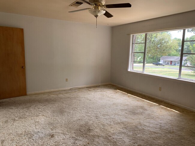 Foto del edificio - 1386 Farm to Market Rd 557