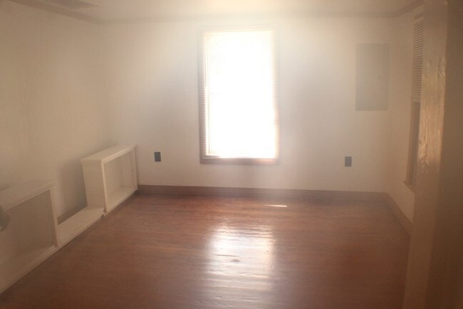 Building Photo - 6404 MS-27