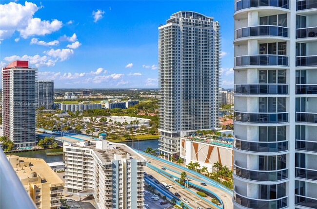 Foto del edificio - 1830 S Ocean Dr