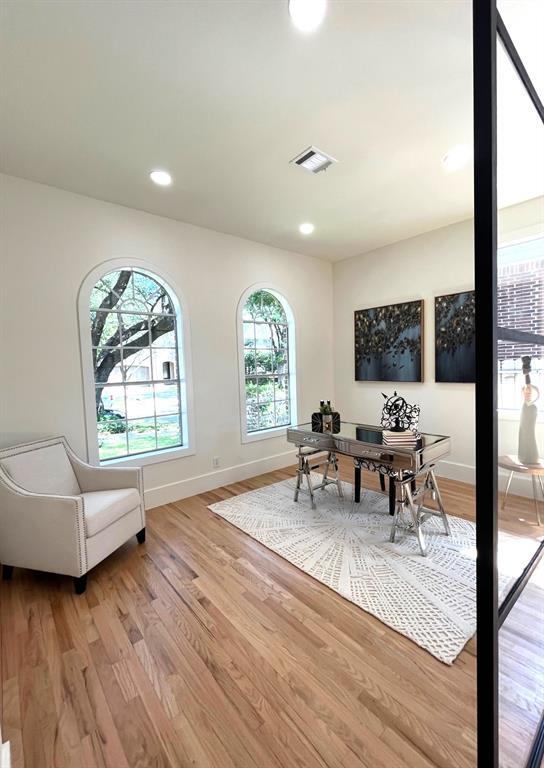 Foto del edificio - 4209 Amherst St
