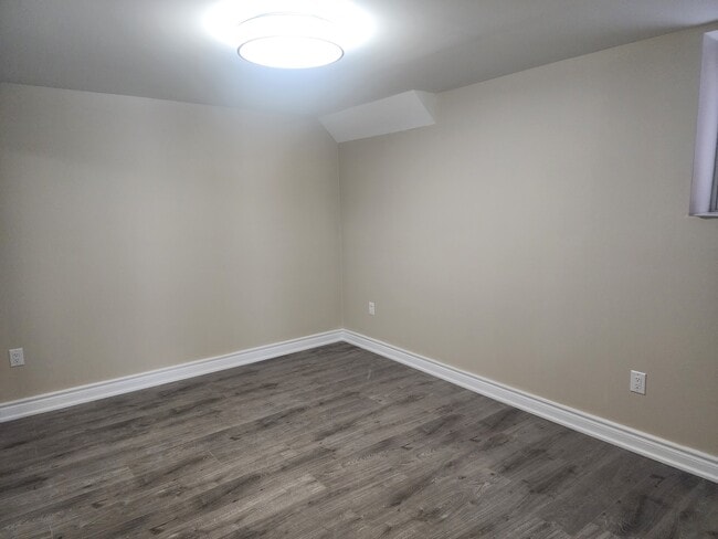 Bedroom 1 - 183 Sharon Creek Dr