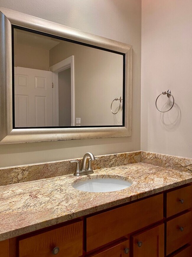 Building Photo - zx GFIMF2