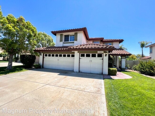 Foto del edificio - 4 br, 2.5 bath House - 45611 Caminito Olite
