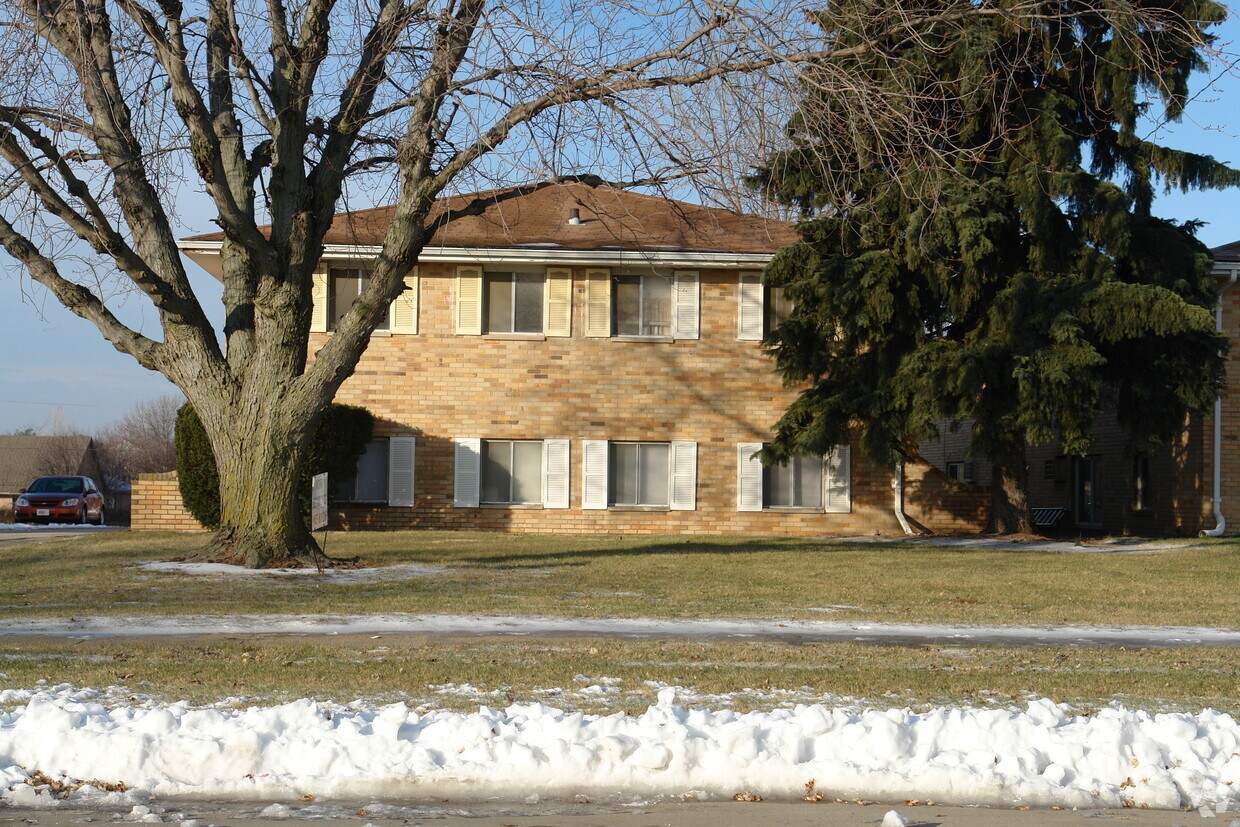 Foto del edificio - 118 NW College Ave