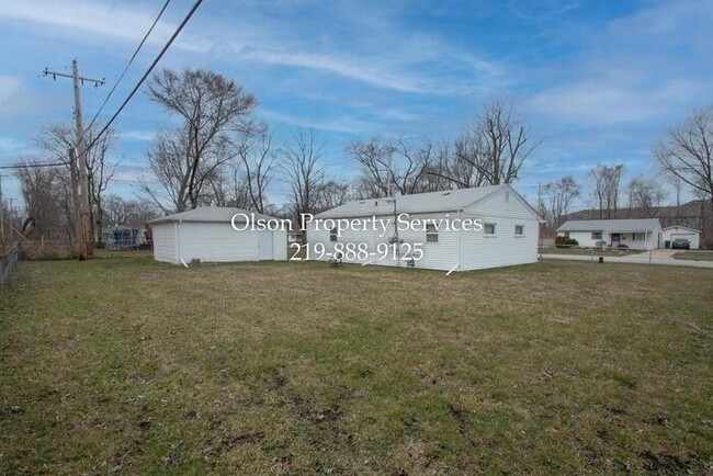 Building Photo - 5601 E 10th Ave