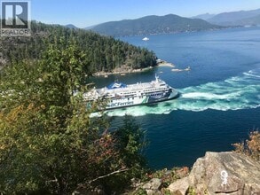 Building Photo - 6486 Bruce St