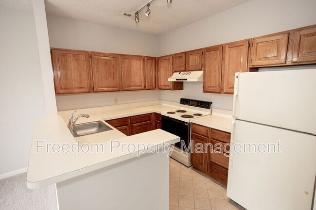 Foto del edificio - 279 S Pickett St
