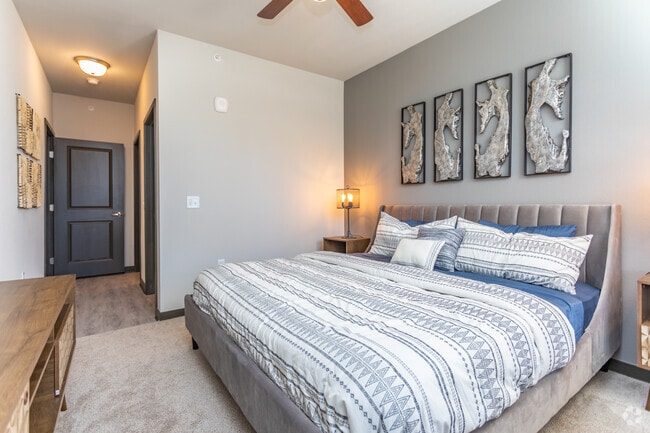 Springs At Foothills Farm Apartments Colorado Springs Co Apartments Com