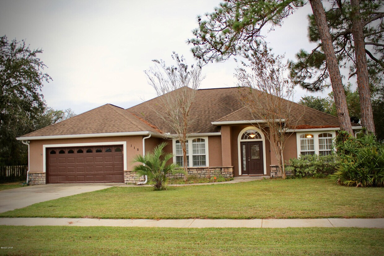 115 Twilight Bay Dr, Panama City Beach, FL 32407 House Rental in