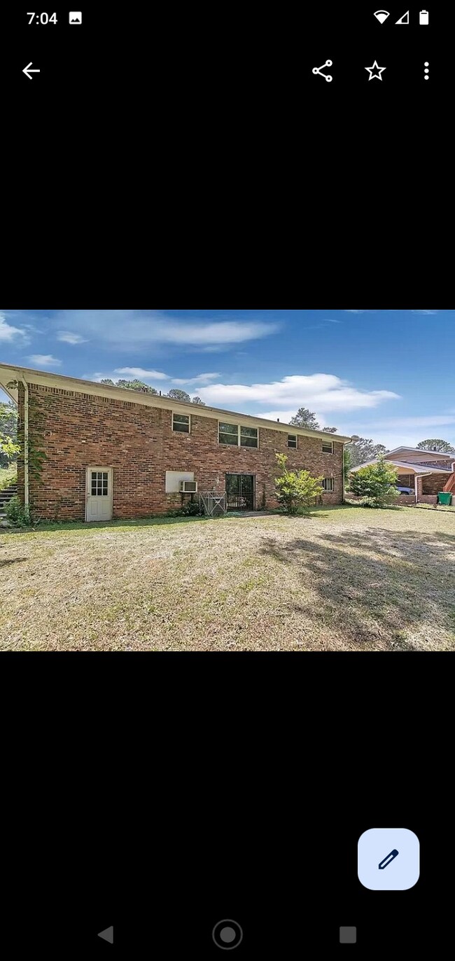 Foto del edificio - 2135 Kilarney Rd