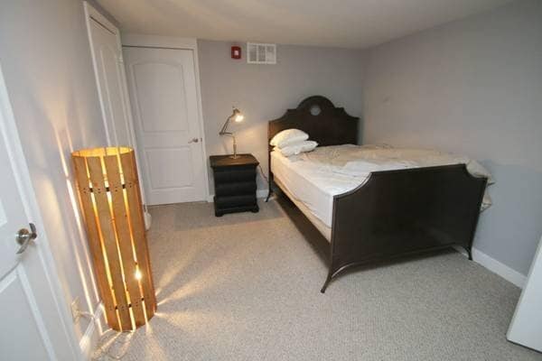 Building Photo - 1706 Locust St