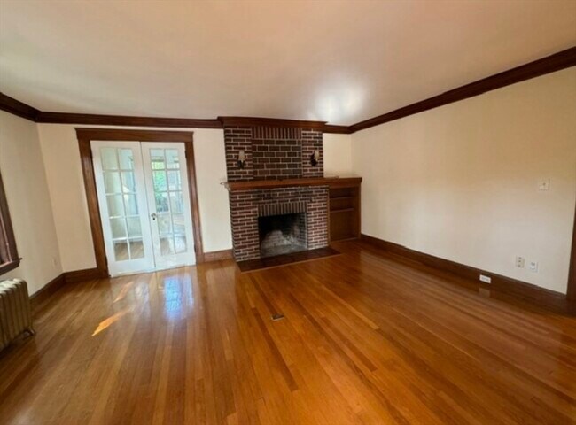 Foto del edificio - 124 Langley Rd