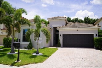 Building Photo - 5725 Via De La Plata Cir