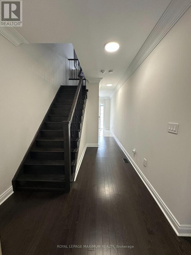 Building Photo - 42 Ingleside St
