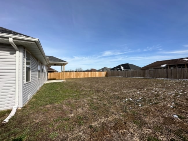 Building Photo - 524 Chipmunk Ave