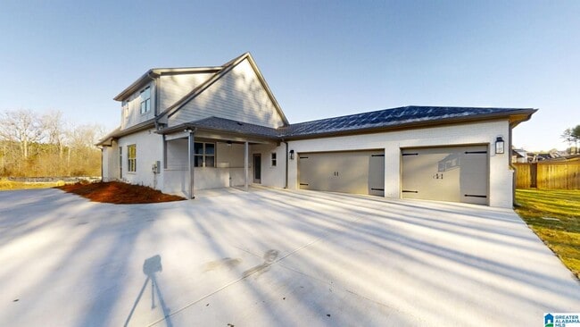 Building Photo - 12411241 Chelsea Pk Trl