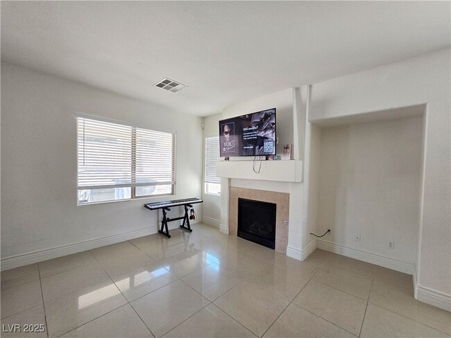 Building Photo - 125 Short Ruff Way