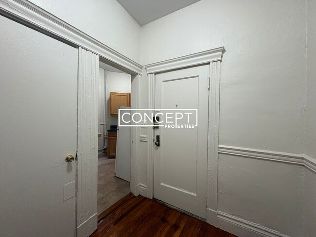 Building Photo - 5 Walbridge St