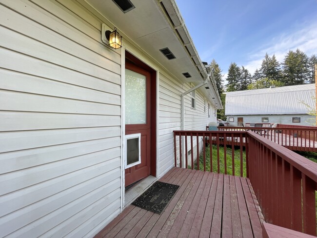 Building Photo - 23613 51st Ave SE