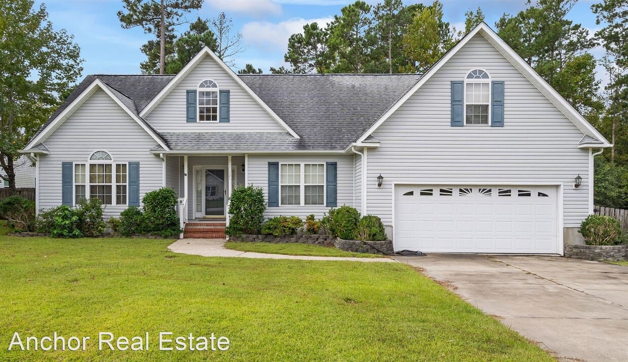 3 br, 2 bath House 121 Tucker Creek Lane House Rental in Havelock