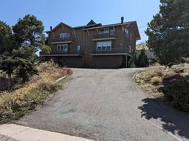 Building Photo - 1393 S Foothill Dr