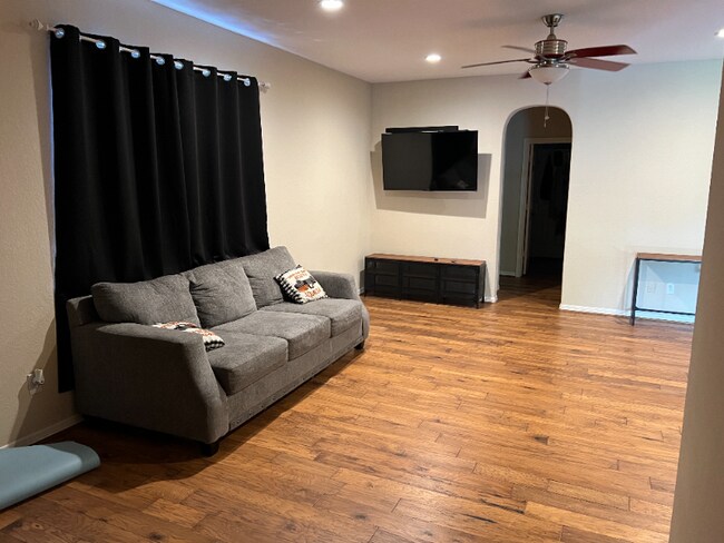 Foto del edificio - 21103 Kelliwood Arbor Ln