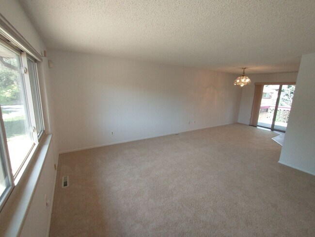 Foto del edificio - Spacious 4B/2B Home in Boulder, CO! Availa...