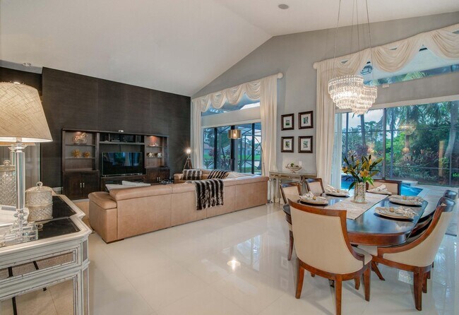 Foto del edificio - 22277 Holcomb Pl