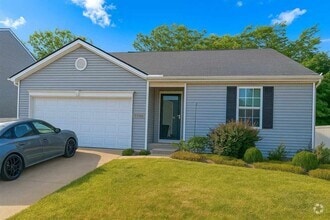 Building Photo - 8118 Cypress Cir
