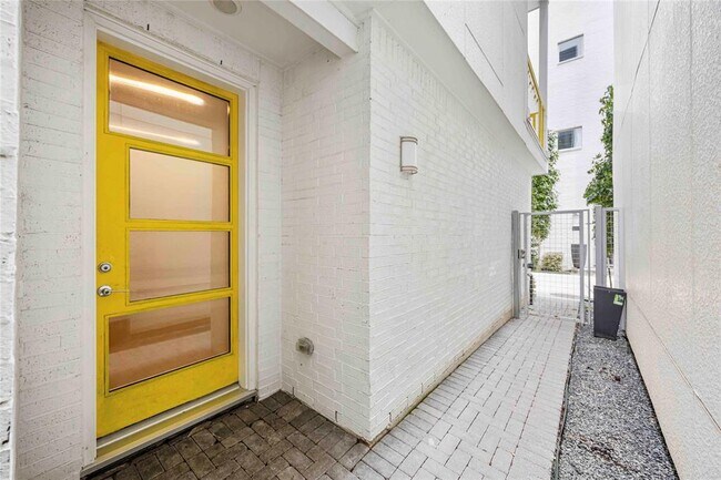 Foto del edificio - 1211 Hickory St