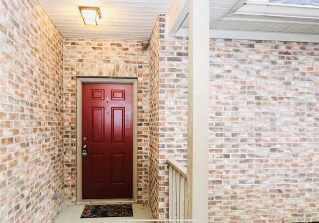 Foto del edificio - 4612 Court Yard Dr