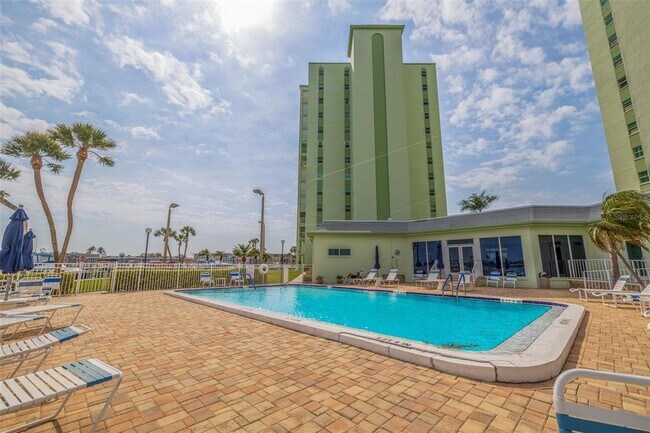 Foto del edificio - 400 64th Ave