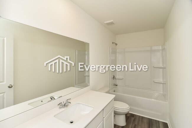 Building Photo - 1064 Large Poppy Dr