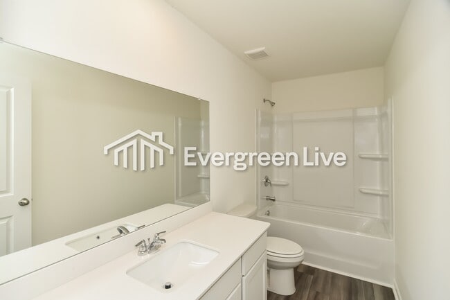 Foto del edificio - 1064 Large Poppy Dr