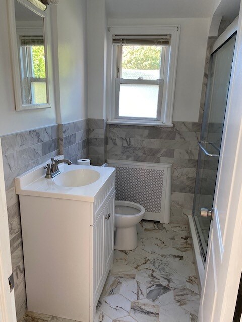 bathroom - 9238 220th St