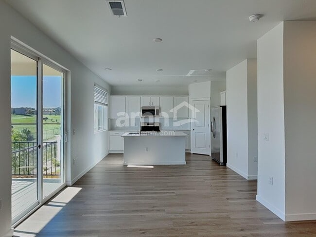 Foto del edificio - 26126 E Calhoun Pl