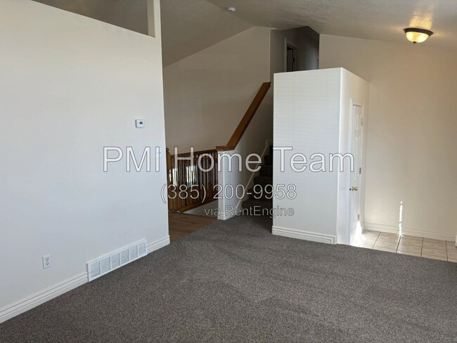 Building Photo - 2986 W 2300 S