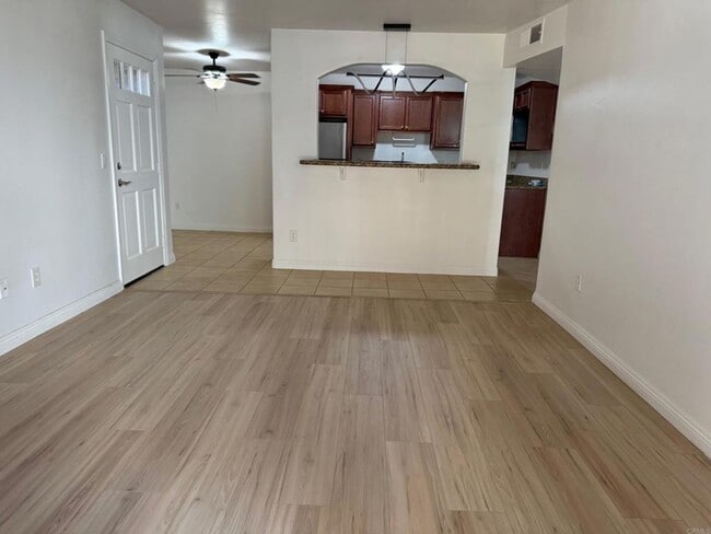 Building Photo - 2 Bedroom - 2 Bathroom ground level