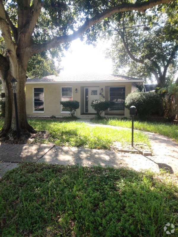 Arcadia Apartments for Rent with a Yard Saint Petersburg, FL 10