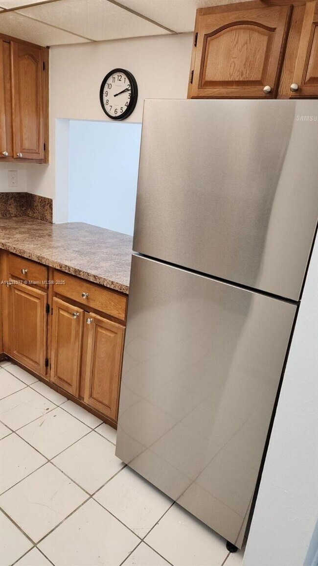 Foto del edificio - 10000 NW 80th Ct