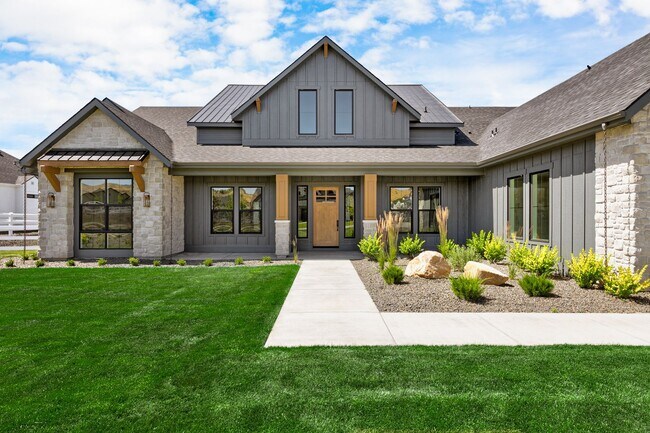 Foto del edificio - 4 Bed | 4 Bath | 3,591 Sq. Ft. | 1 Acre | RV Garage | Brand-New Luxury Home