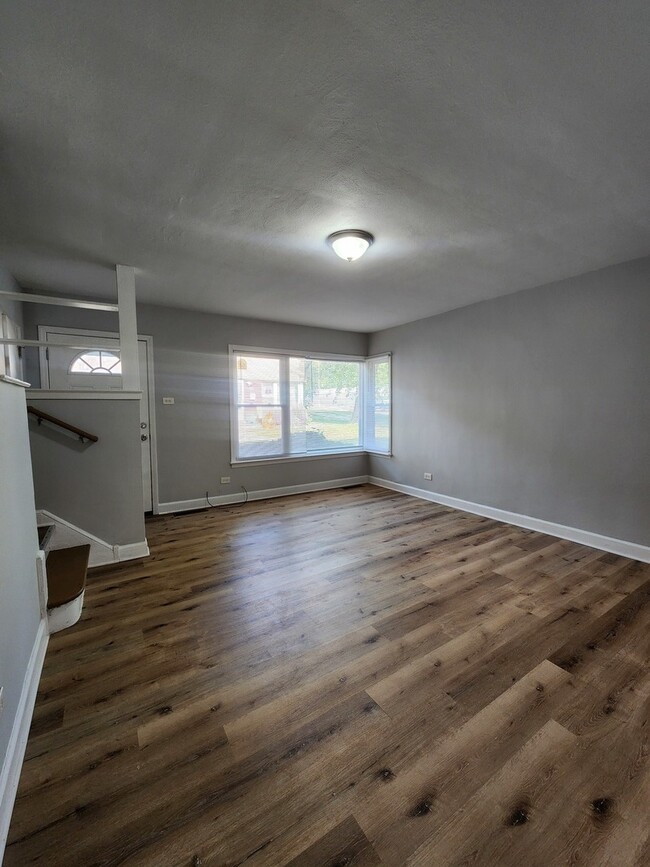 Foto del edificio - 1336 Wentworth Ave